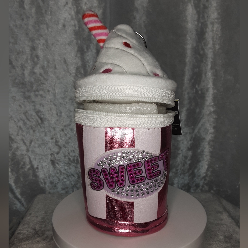 Adorable Zipper Ice Cream Soda Bag Charm Key Chain - Picture 2 of 6